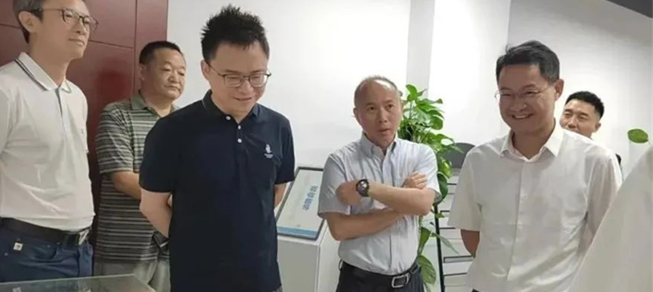 東莞市政府考察團到訪乾芯科技 共探半導體產業(yè)新機遇